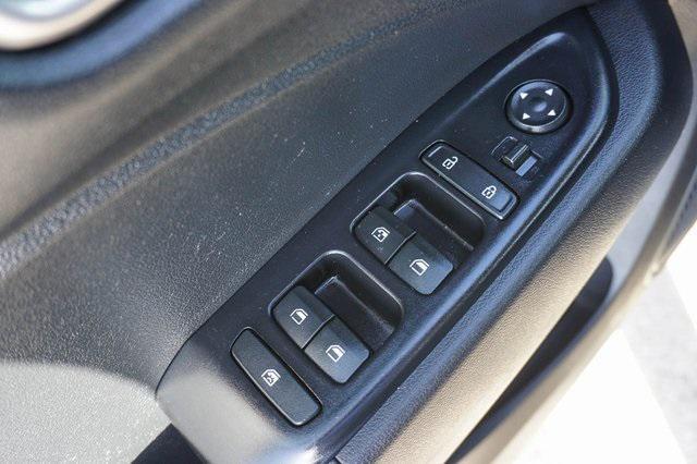 used 2021 Hyundai Venue car, priced at $15,989