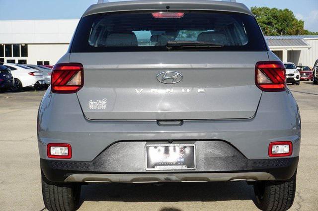 used 2021 Hyundai Venue car, priced at $15,989