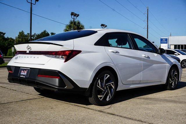 new 2025 Hyundai Elantra car, priced at $25,620