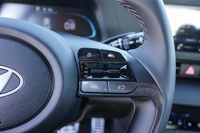 new 2025 Hyundai Elantra car, priced at $25,620