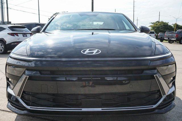 new 2025 Hyundai Sonata car, priced at $32,935