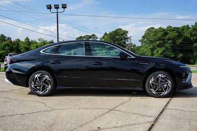 new 2025 Hyundai Sonata car, priced at $32,935