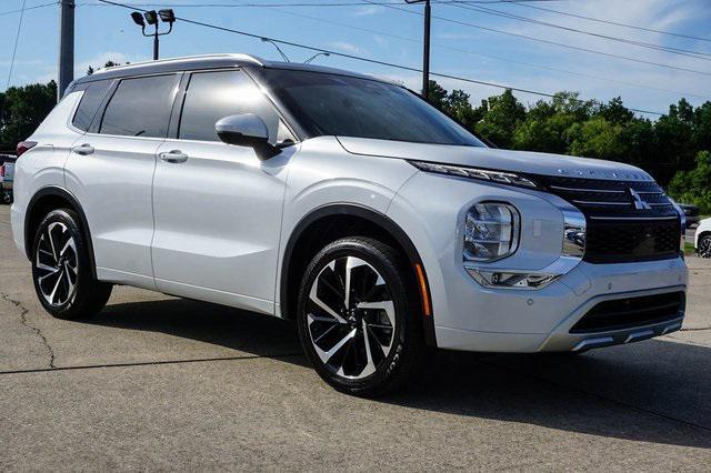 used 2023 Mitsubishi Outlander car, priced at $29,989