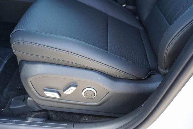 new 2025 Hyundai Santa Fe car, priced at $37,575