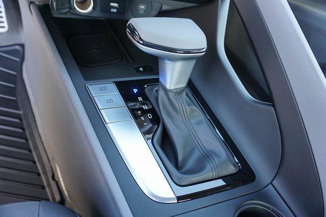 new 2025 Hyundai Elantra car, priced at $25,175