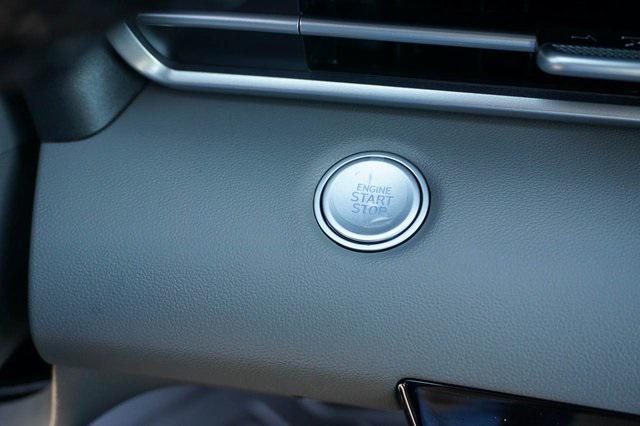 new 2025 Hyundai Elantra car, priced at $25,175