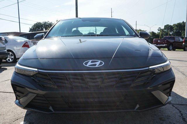 new 2025 Hyundai Elantra car, priced at $25,055