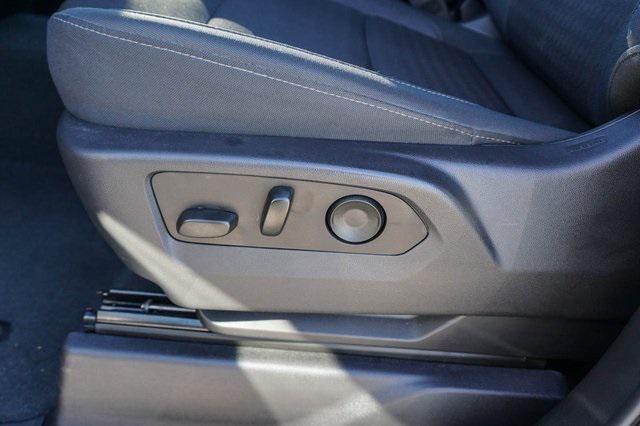 used 2025 Chevrolet Silverado 1500 car, priced at $39,989