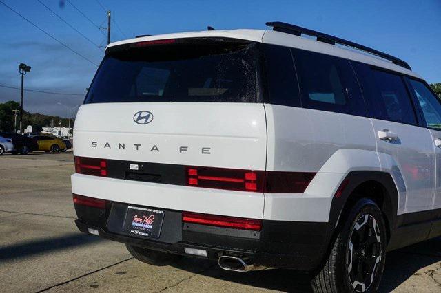 new 2025 Hyundai Santa Fe car, priced at $35,304