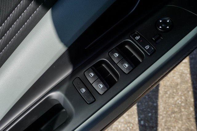 new 2025 Hyundai ELANTRA HEV car, priced at $30,670