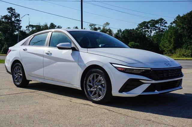 new 2024 Hyundai Elantra car, priced at $24,705