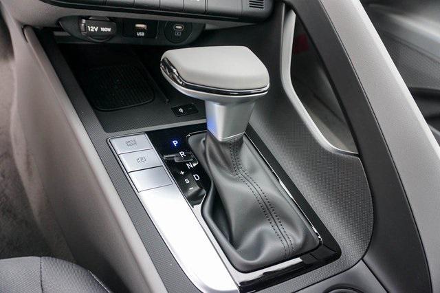 new 2025 Hyundai Elantra car, priced at $25,115