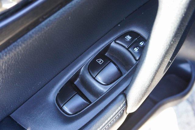 used 2018 Nissan Rogue car, priced at $13,989