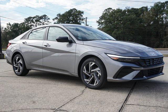 new 2025 Hyundai Elantra car, priced at $24,665