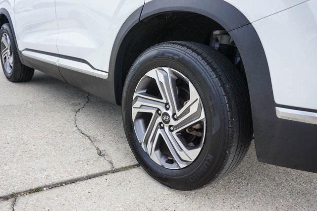 used 2023 Hyundai Santa Fe car, priced at $24,299