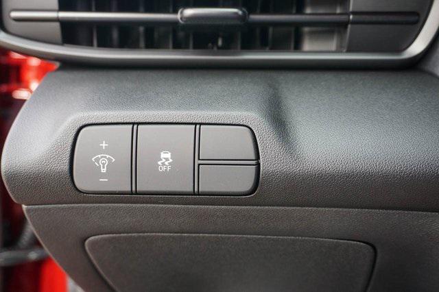 new 2025 Hyundai Elantra car, priced at $25,660