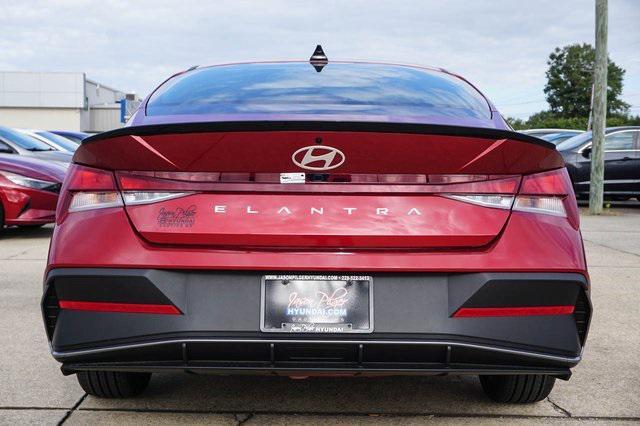 new 2025 Hyundai Elantra car, priced at $25,660