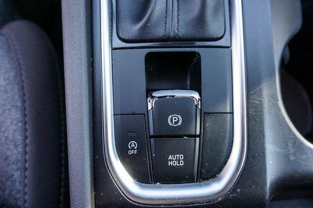 used 2019 Hyundai Santa Fe car, priced at $15,489