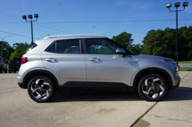 new 2025 Hyundai Venue car, priced at $24,225