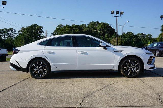 new 2024 Hyundai Sonata car, priced at $26,580