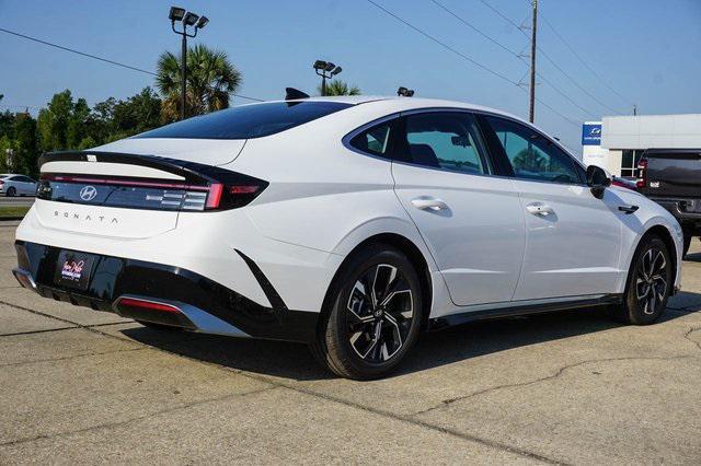 new 2024 Hyundai Sonata car, priced at $26,580