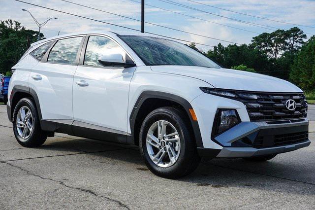 new 2025 Hyundai Tucson car, priced at $27,680