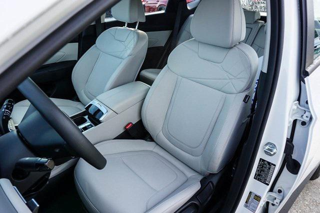 new 2025 Hyundai Tucson car, priced at $27,680