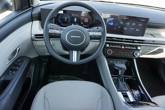 new 2025 Hyundai Tucson car, priced at $29,905