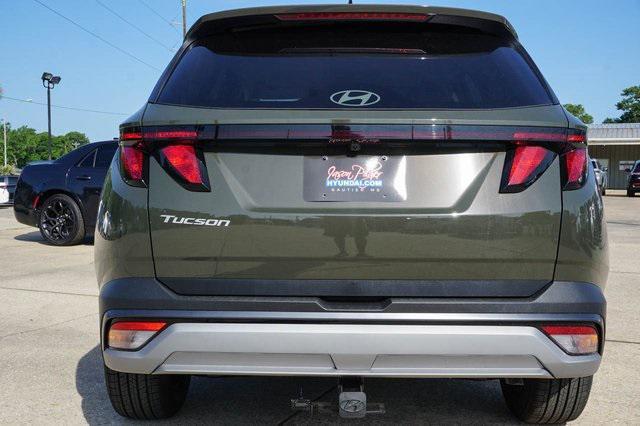 new 2025 Hyundai Tucson car, priced at $29,905