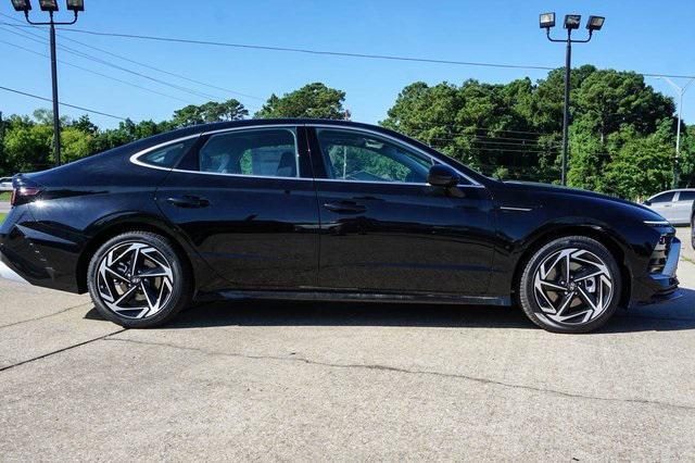 new 2025 Hyundai Sonata car, priced at $32,823