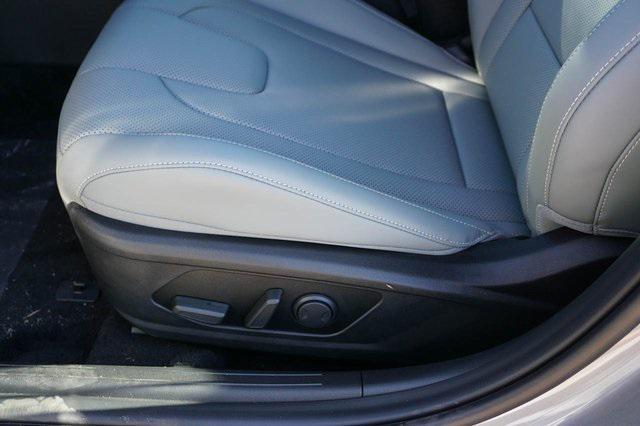 new 2025 Hyundai ELANTRA HEV car, priced at $30,655
