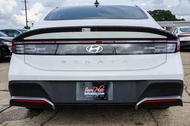 new 2025 Hyundai Sonata car, priced at $29,173