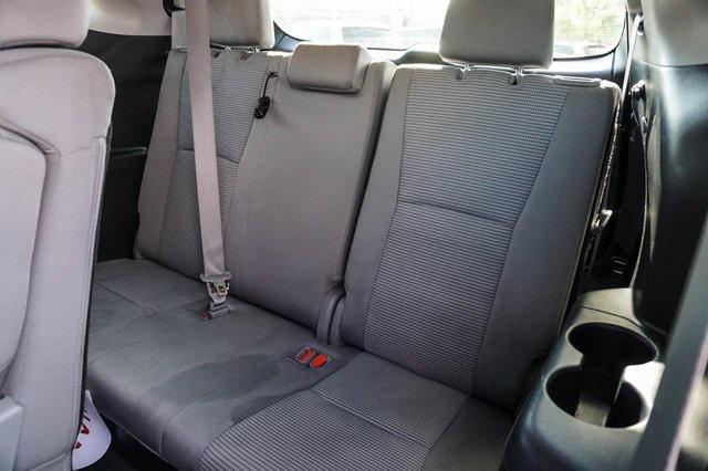 used 2023 Toyota Highlander Hybrid car, priced at $34,569