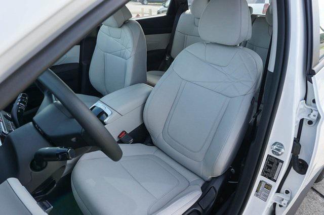 new 2025 Hyundai Tucson car, priced at $28,800