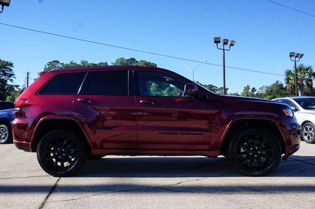 used 2022 Jeep Grand Cherokee car, priced at $29,989