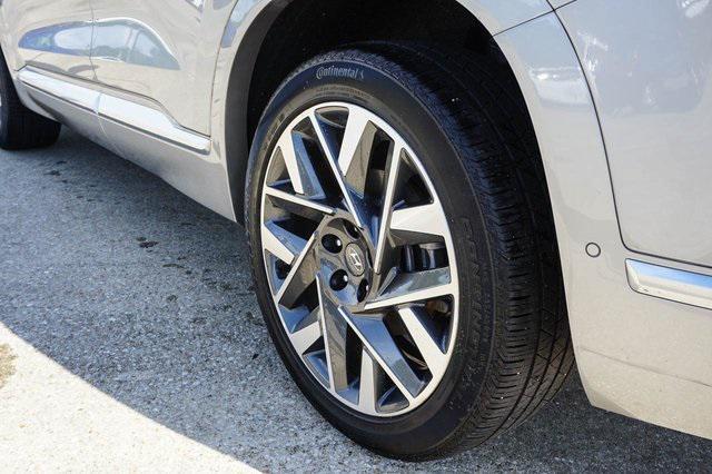 used 2023 Hyundai Santa Fe car, priced at $31,989