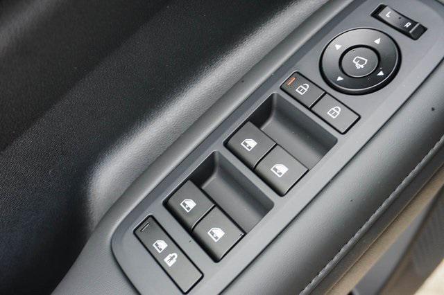 new 2025 Hyundai Santa Fe car, priced at $45,160
