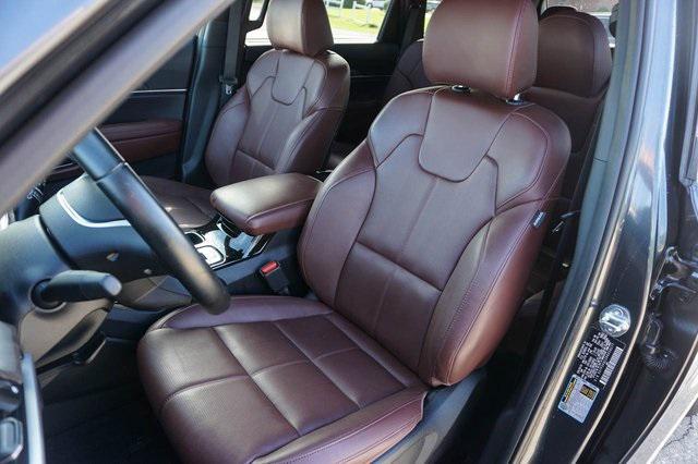used 2024 Kia Telluride car, priced at $39,249