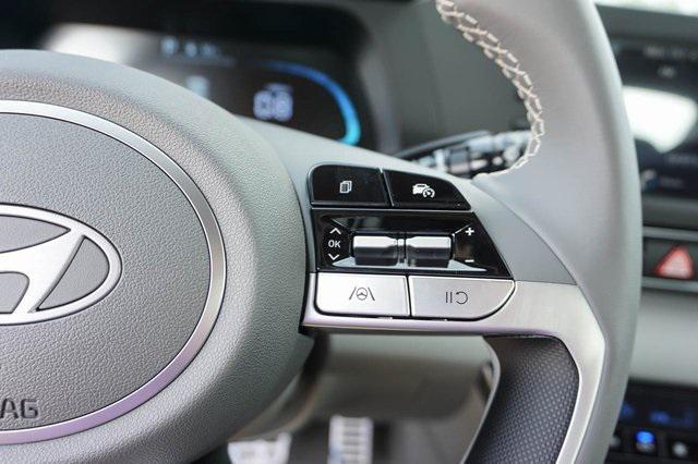 new 2025 Hyundai Elantra car, priced at $25,660