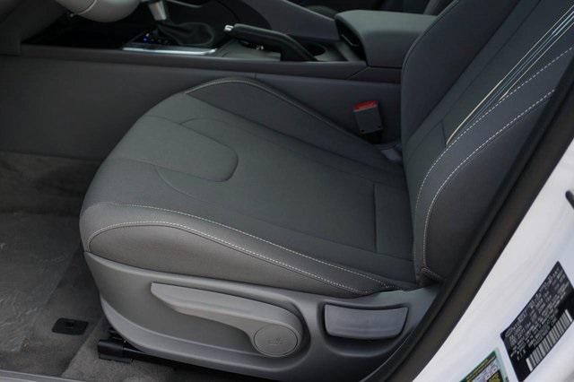 new 2025 Hyundai Elantra car, priced at $25,660