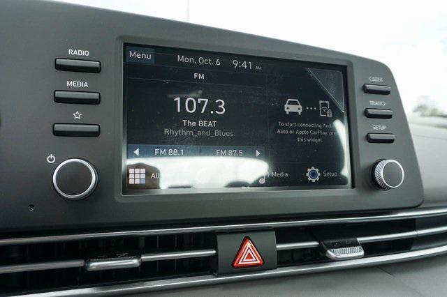 new 2025 Hyundai Elantra car, priced at $25,660