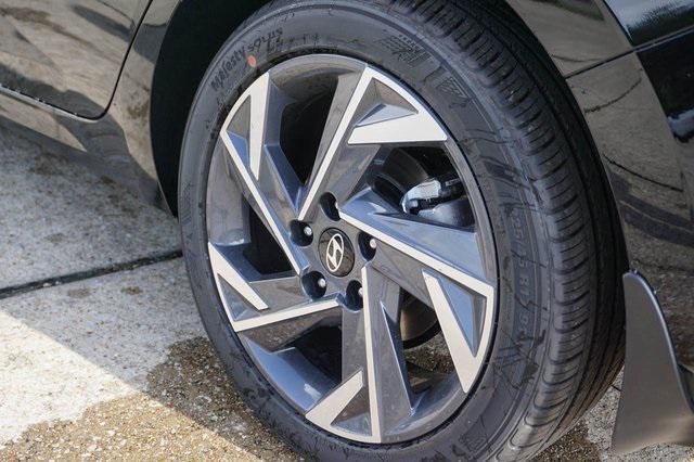new 2025 Hyundai Elantra car, priced at $25,105