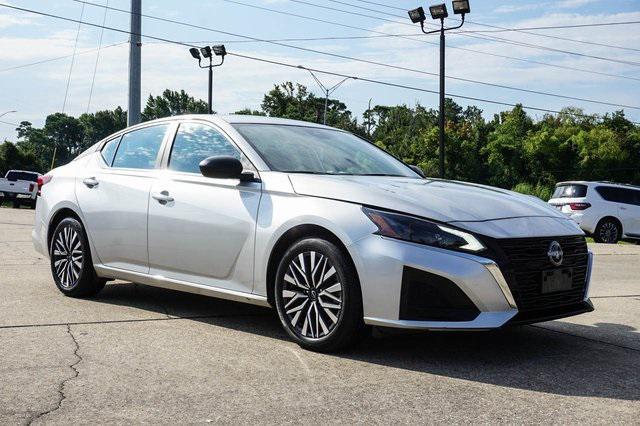 used 2024 Nissan Altima car, priced at $20,989