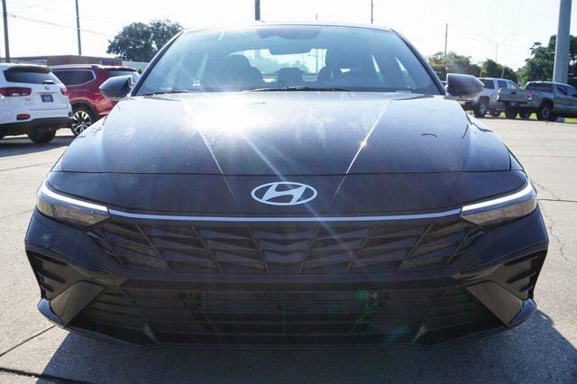 new 2025 Hyundai ELANTRA HEV car, priced at $27,185