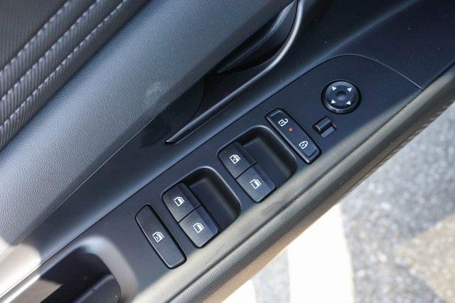 new 2025 Hyundai ELANTRA HEV car, priced at $27,185