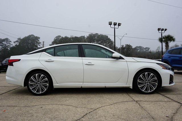 used 2023 Nissan Altima car, priced at $26,669