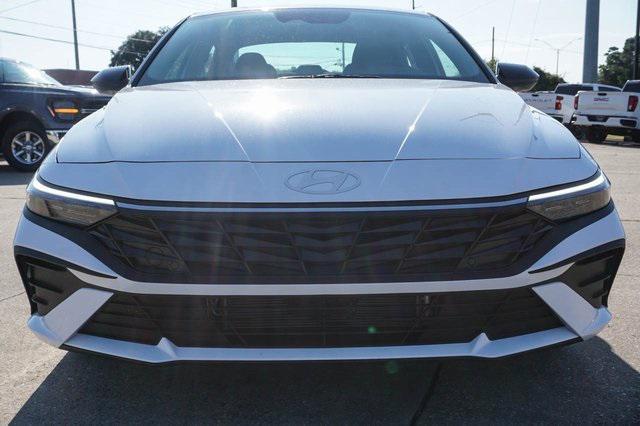 new 2025 Hyundai ELANTRA HEV car, priced at $27,590