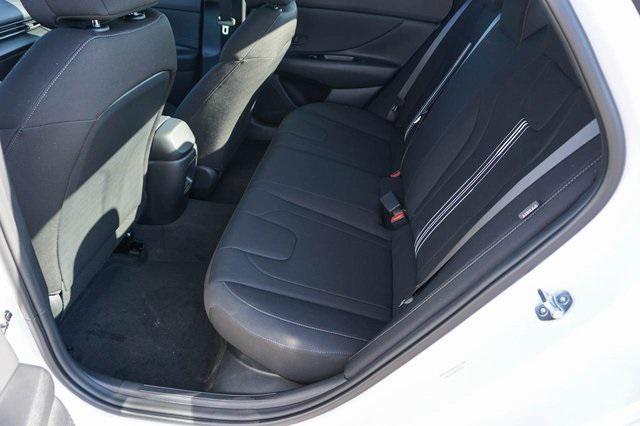 new 2025 Hyundai ELANTRA HEV car, priced at $27,590