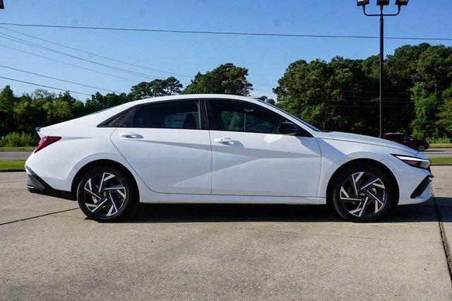 new 2025 Hyundai ELANTRA HEV car, priced at $27,590