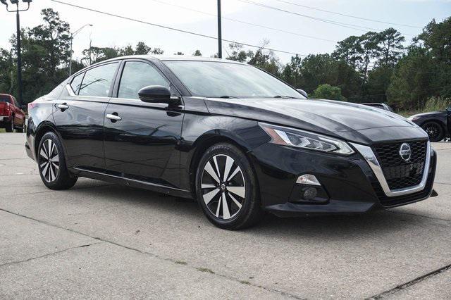 used 2020 Nissan Altima car, priced at $18,249